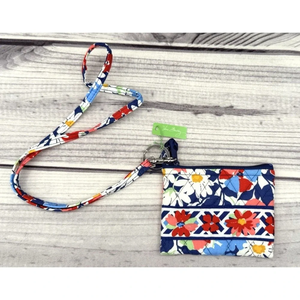 VERA BRADLEY SUMMER COTTAGE COIN PURSE AND LANYARD - NEW WITH TAGS